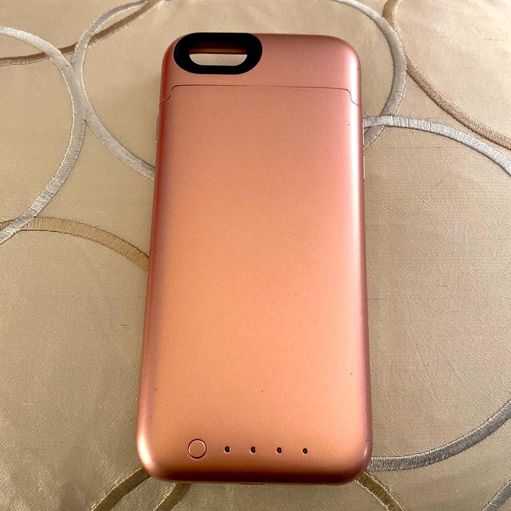 Portable I Phone 7 charger in pink color